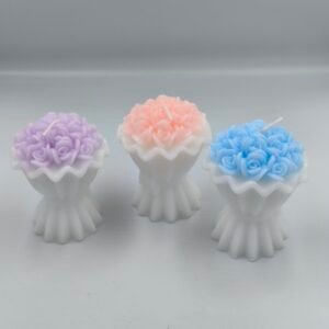 شموع معطرة على شكل وردة